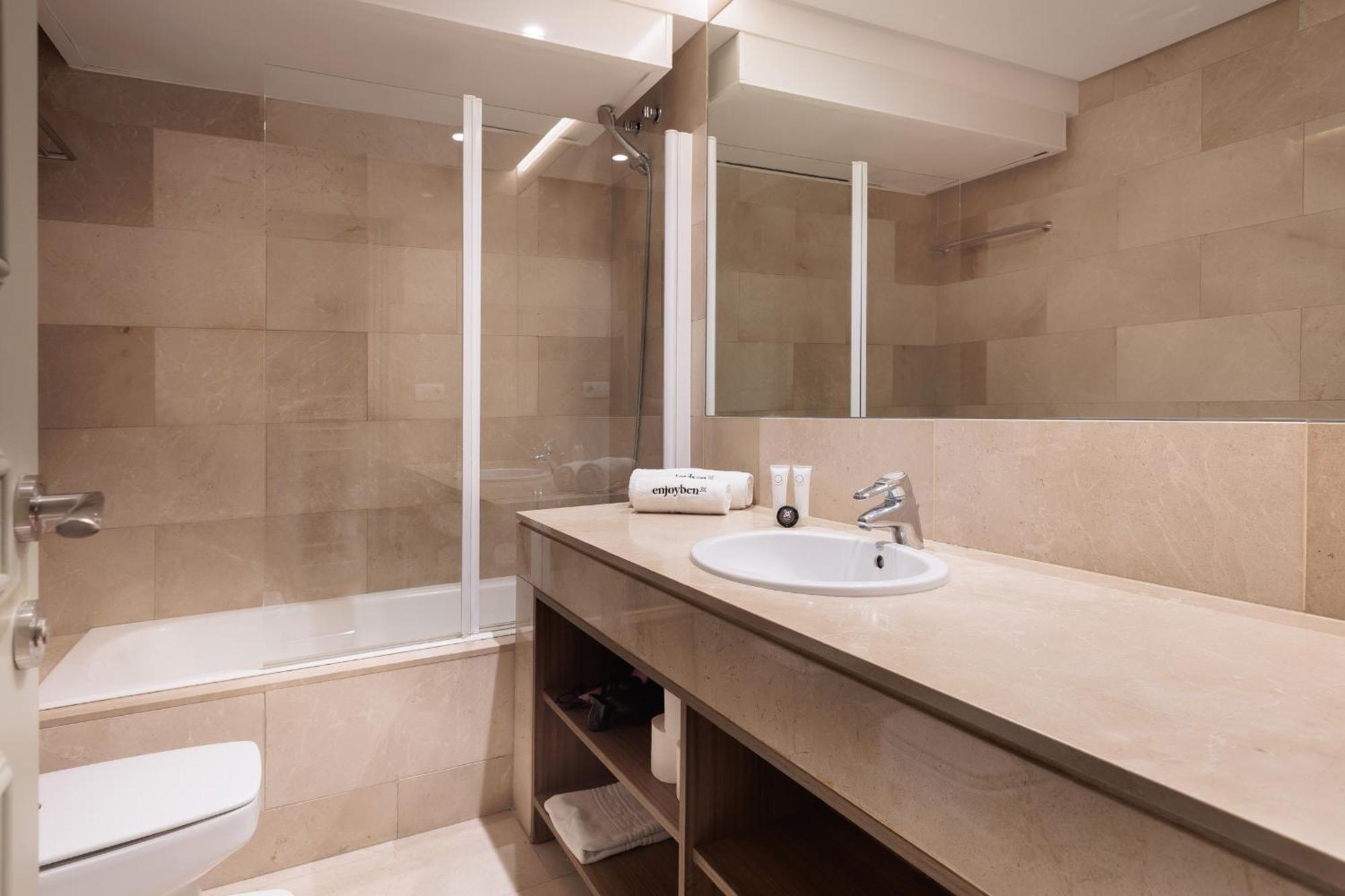 Passeig De Gracia By Enjoybcn Apartment Barcelona Exterior photo